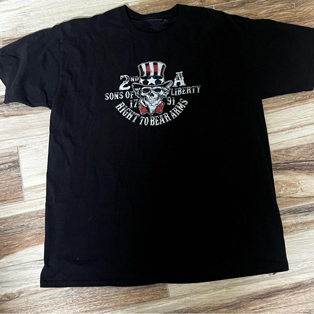 Bonehead outfitters men’s black short sleeve t-shirt